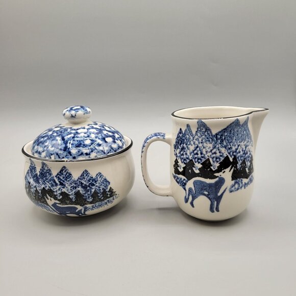 Wolf Covered Sugar and Creamer Set Blue Spongewear Folk Craft Tien Shan - Picture 3 of 7